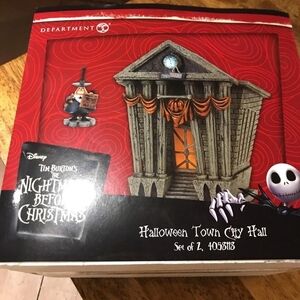 Department 56 Halloween Town City Hall Set - Gray and Orange